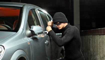 Sfaturi pentru a preveni furtul mașinii